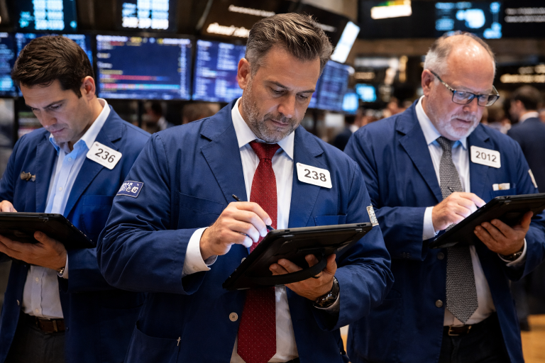 Dow rises 140 points as chip stocks rebound ahead of Big Tech earnings