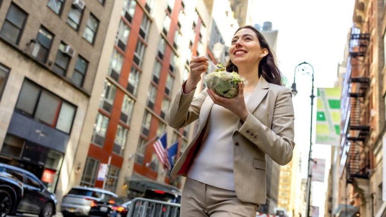 Healthy fast-food chain closes after Chapter 11 filing